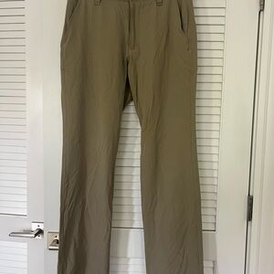 Under armour khaki golf pants